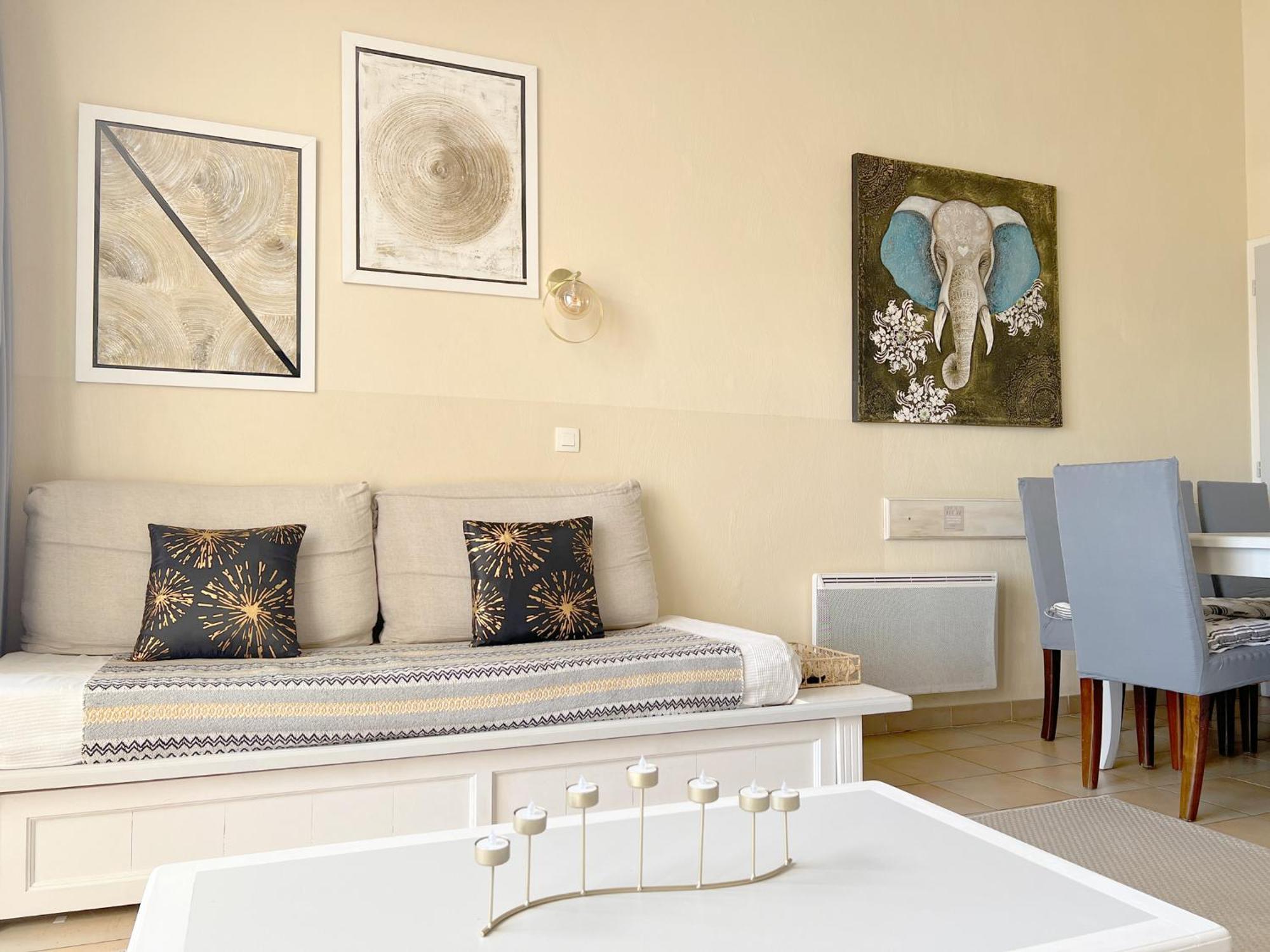 Azur Appartement Grimaud Exterior photo